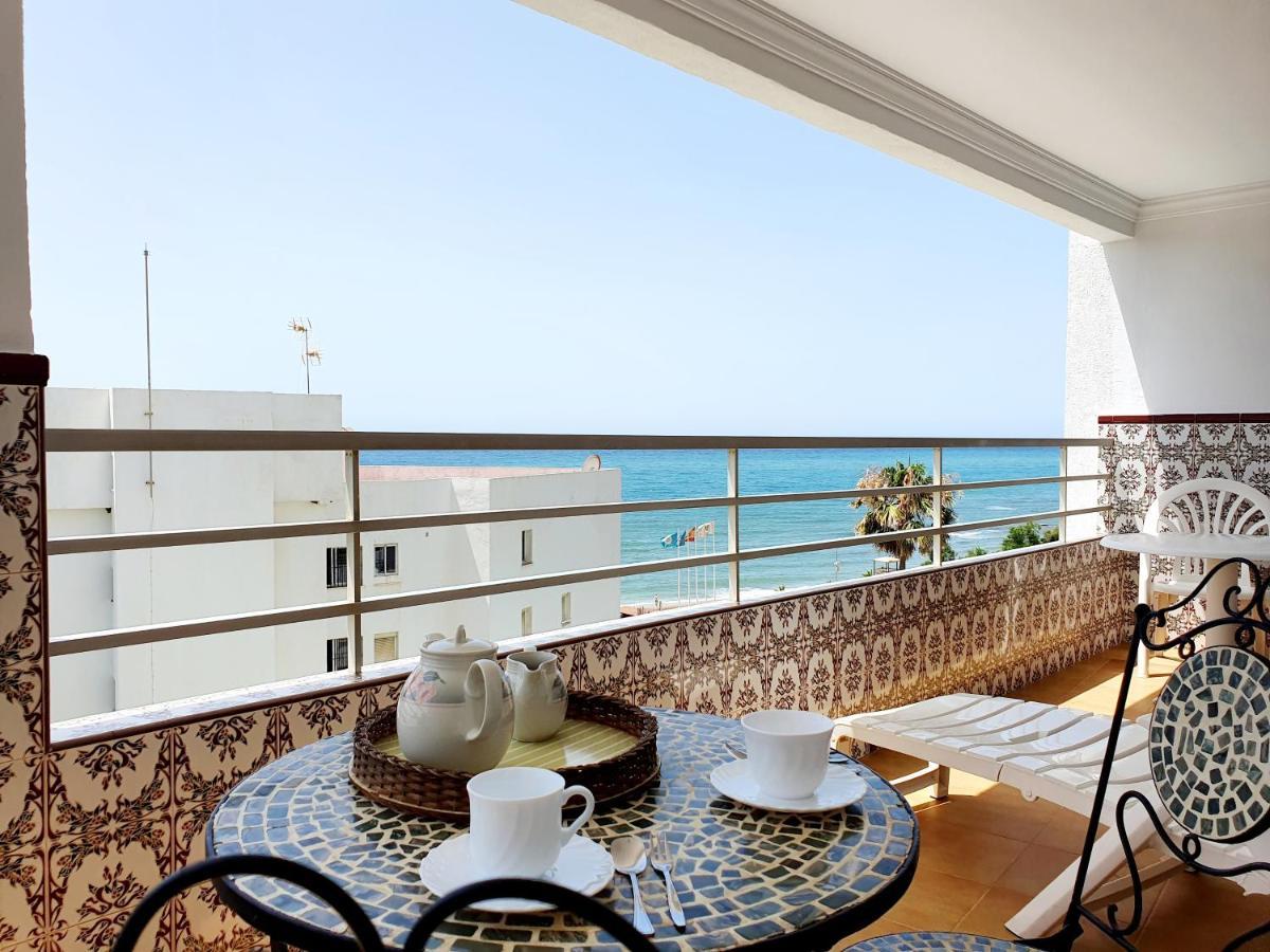 Luna Beach Seafront Марбеля Екстериор снимка