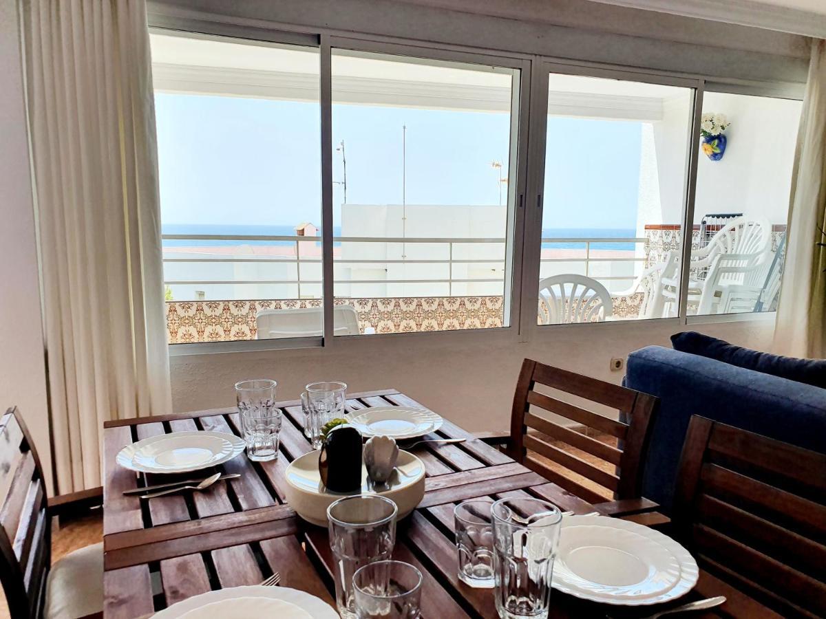 Luna Beach Seafront Марбеля Екстериор снимка